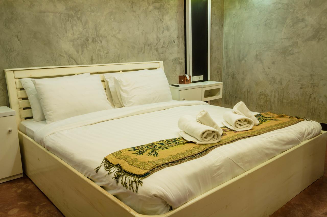 The Riverpool Resort And Spa Kanchanaburi Buitenkant foto