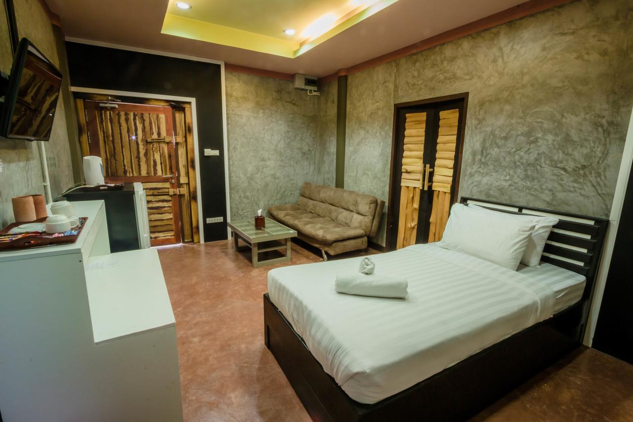 The Riverpool Resort And Spa Kanchanaburi Buitenkant foto