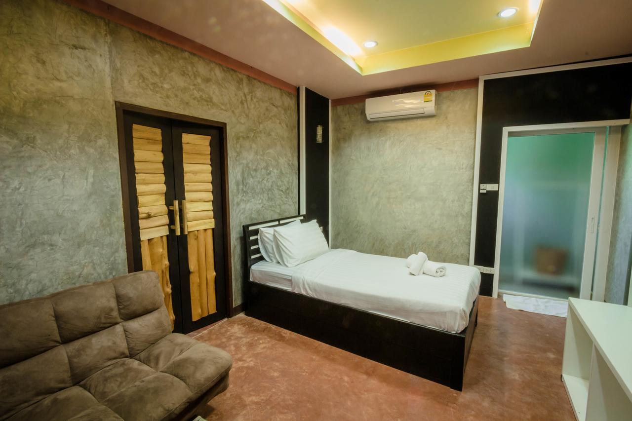 The Riverpool Resort And Spa Kanchanaburi Buitenkant foto
