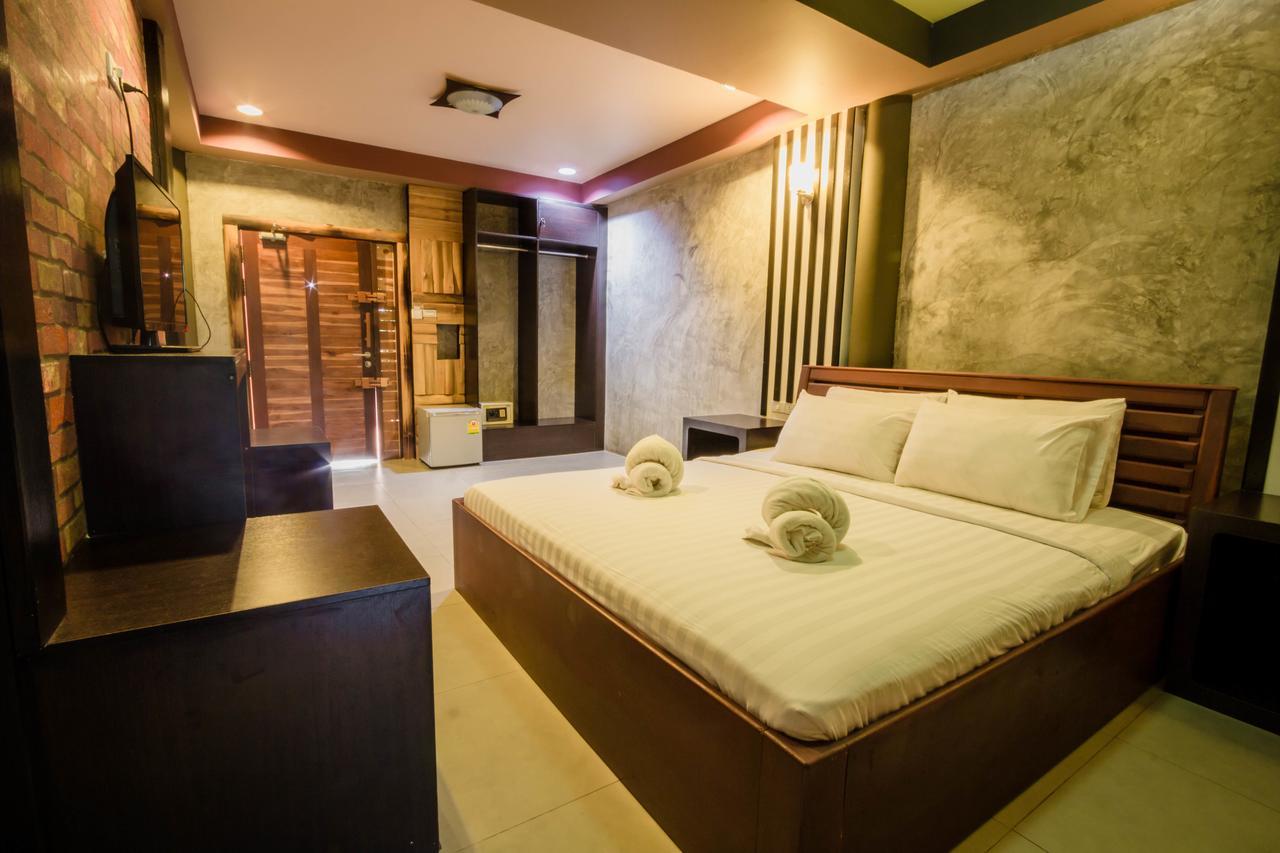 The Riverpool Resort And Spa Kanchanaburi Buitenkant foto