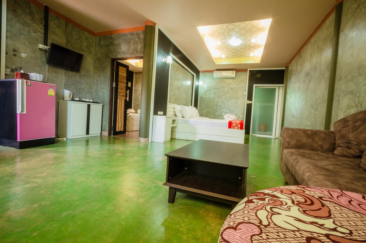 The Riverpool Resort And Spa Kanchanaburi Buitenkant foto