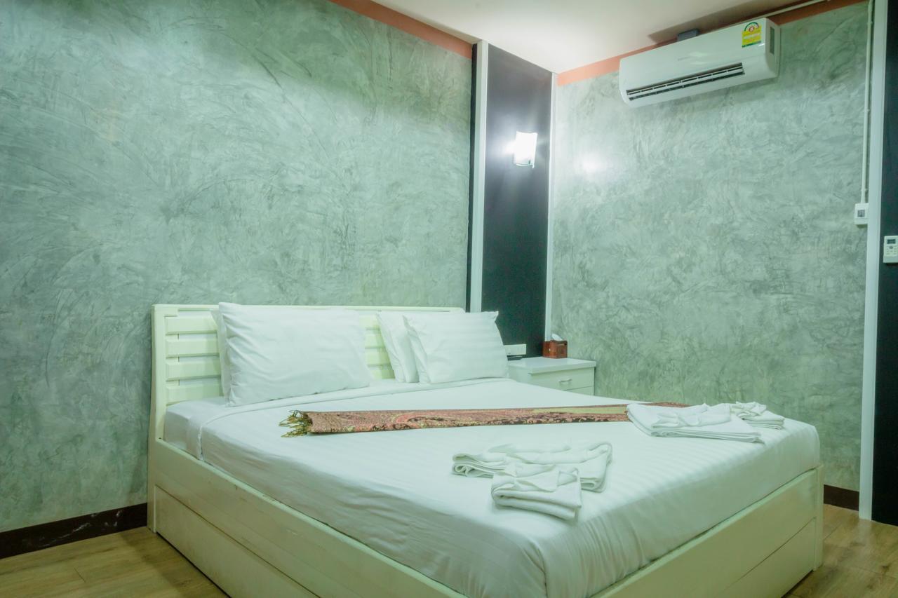 The Riverpool Resort And Spa Kanchanaburi Buitenkant foto